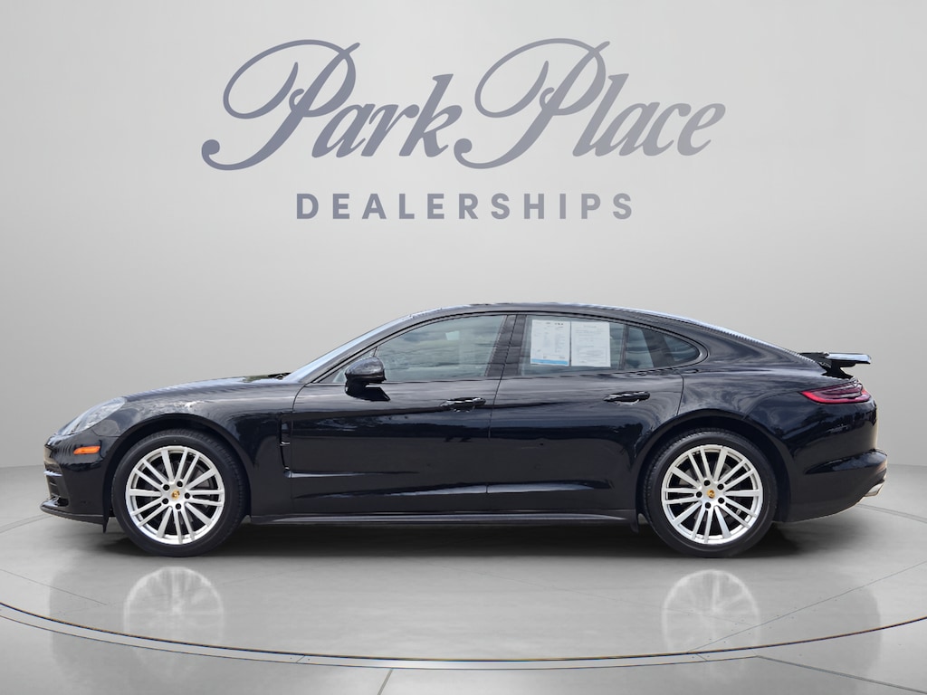 Used 2017 Porsche Panamera 4 Sedan