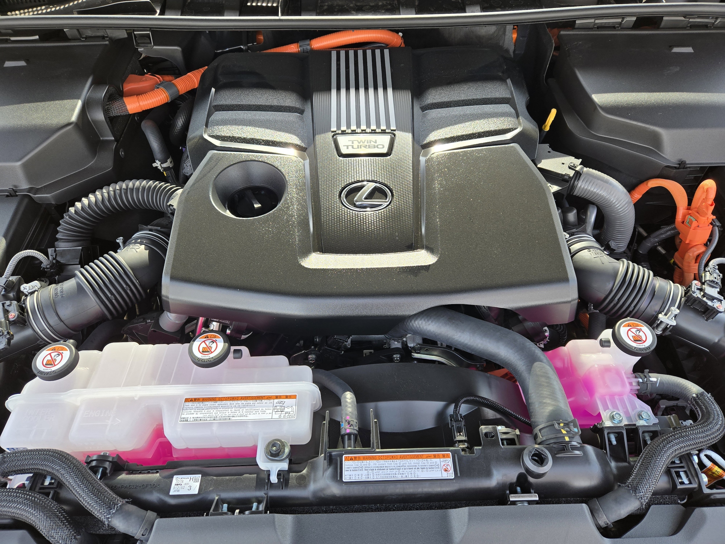2026 Lexus LX 700h Luxury - Photo 20