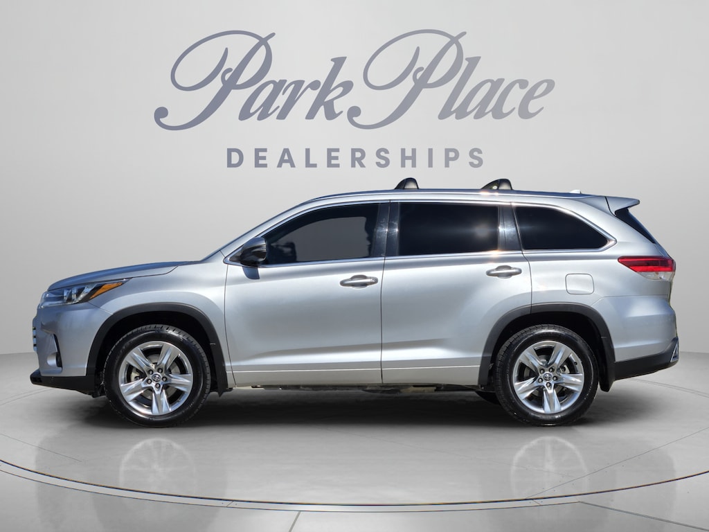 Used 2018 Toyota Highlander Limited SUV
