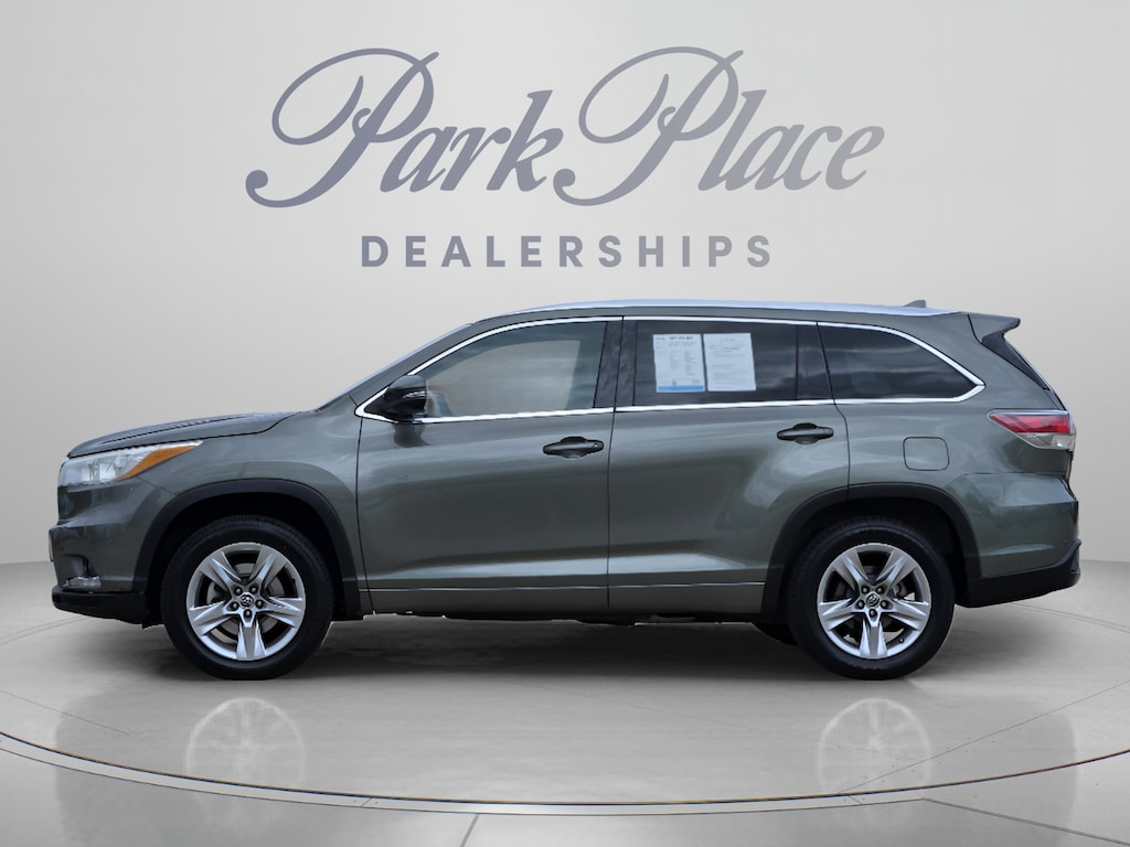 Used 2016 Toyota Highlander Limited SUV