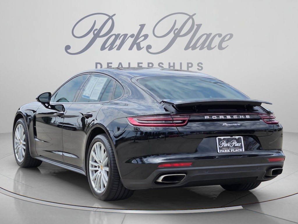 Used 2017 Porsche Panamera 4 Sedan