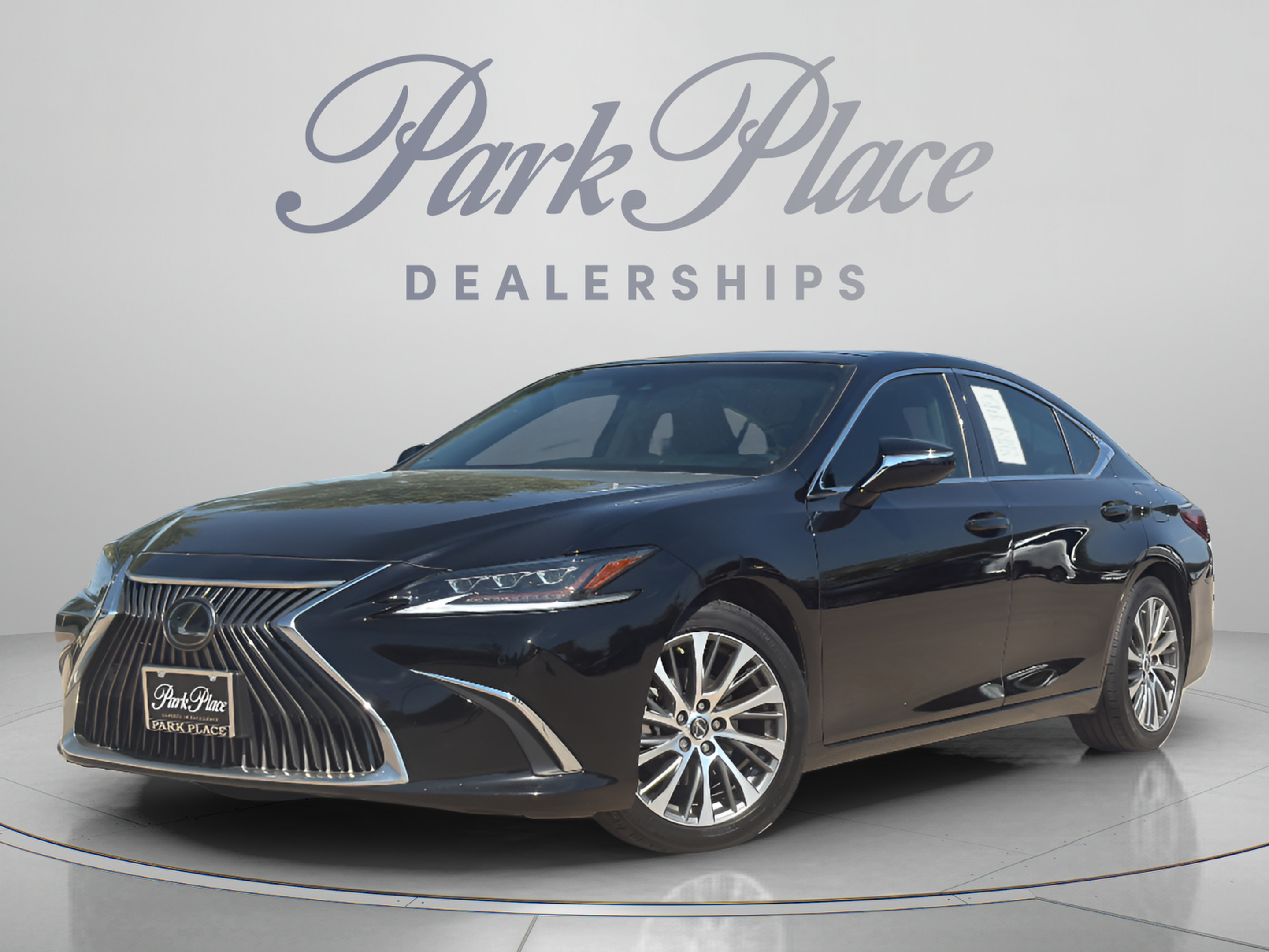2019 Lexus ES