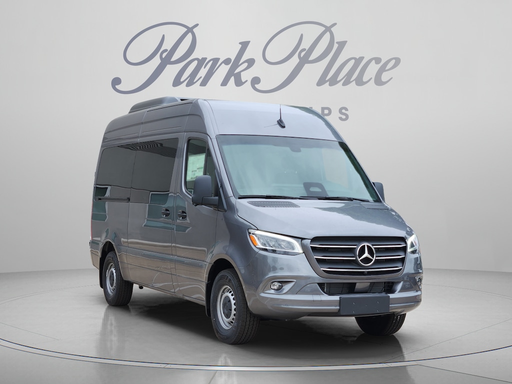 New 2026 Mercedes-Benz Sprinter Passenger Van Passenger 144 WB 2500 Standard Roof I4 Diesel HO 144 RWD