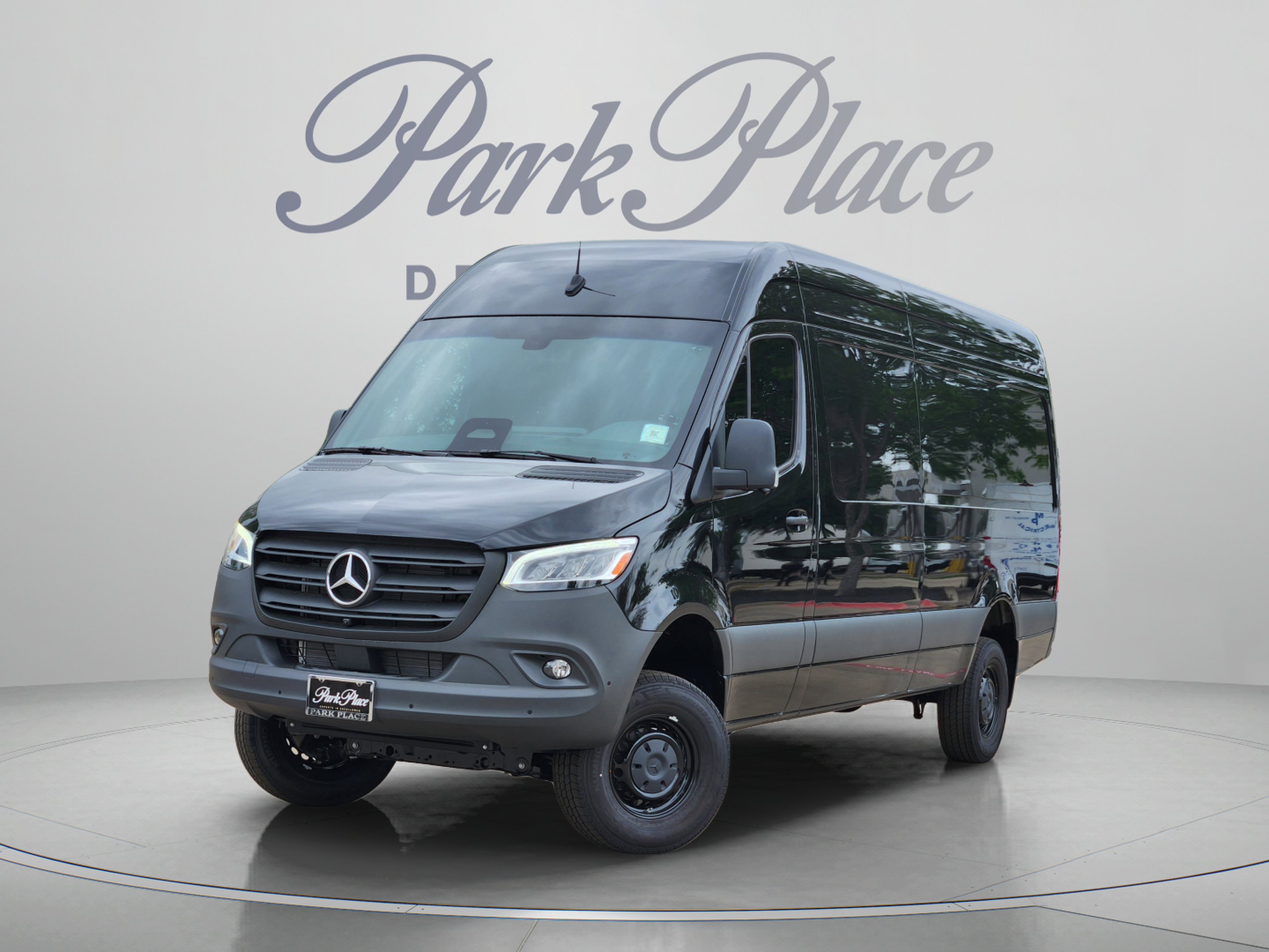  Mercedes-Benz Sprinter Cargo Van