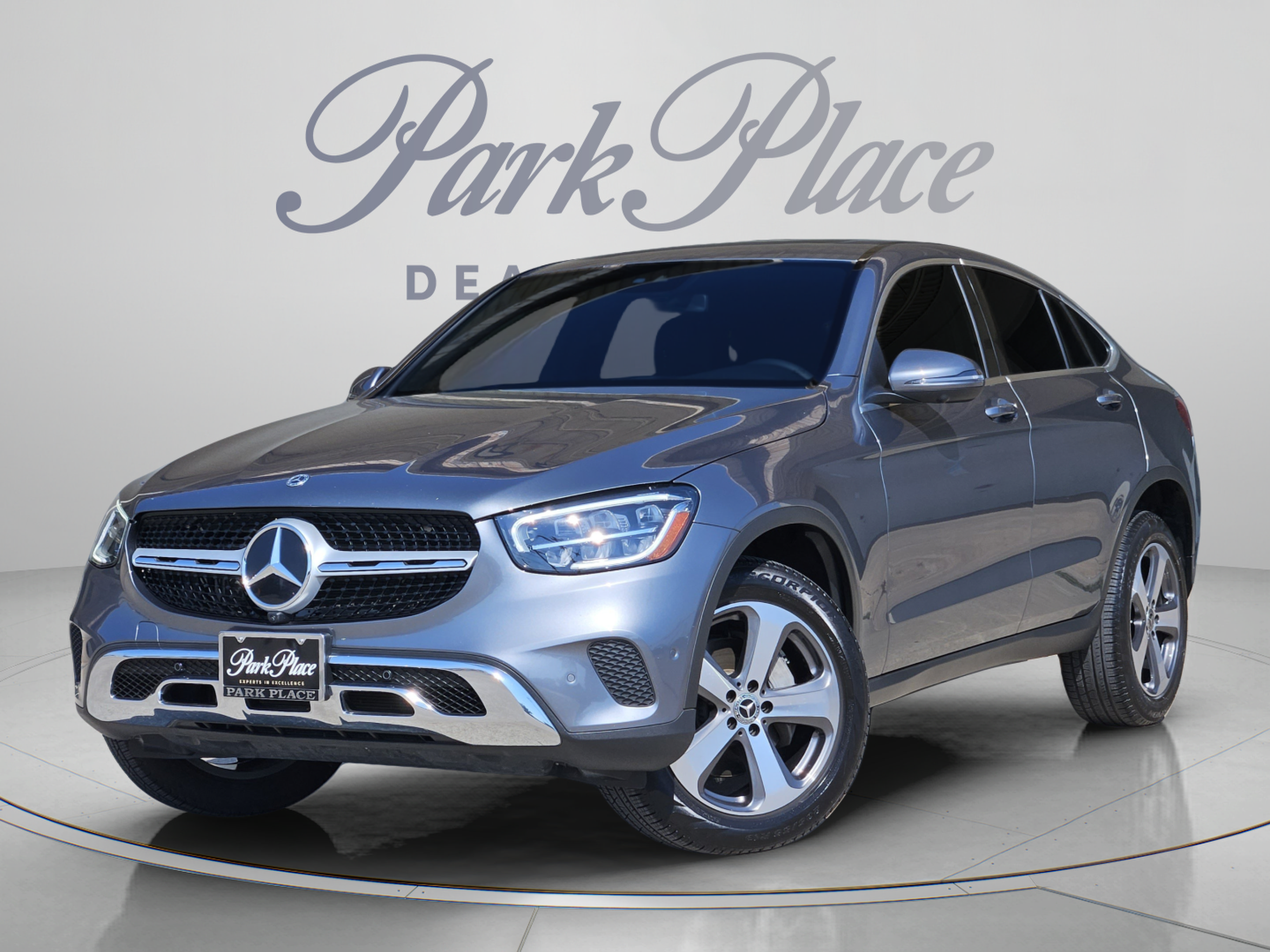  Mercedes-Benz GLC