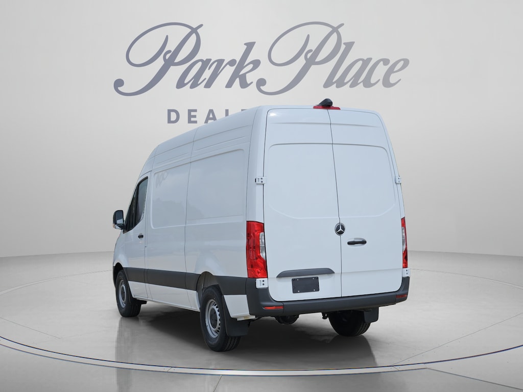 New 2026 Mercedes-Benz Sprinter Crew Van Crew 144 WB 2500 Standard Roof I4 Diesel 144 RWD