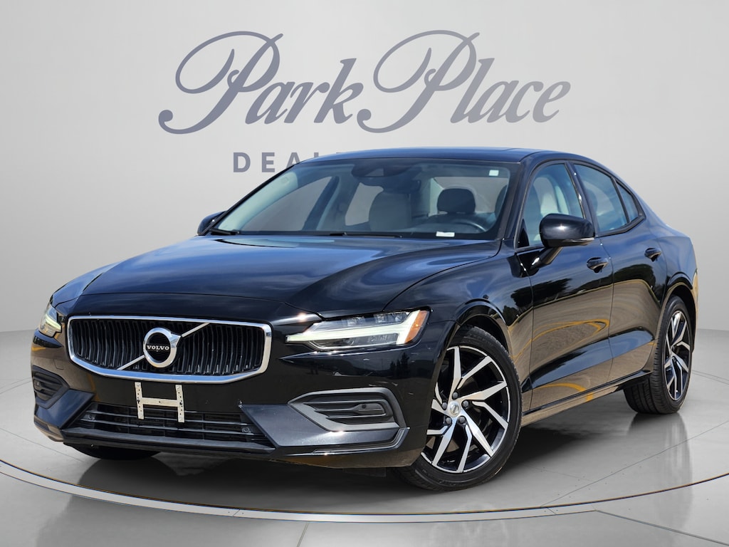 Used 2019 Volvo S60 T6 Momentum T6 AWD Momentum