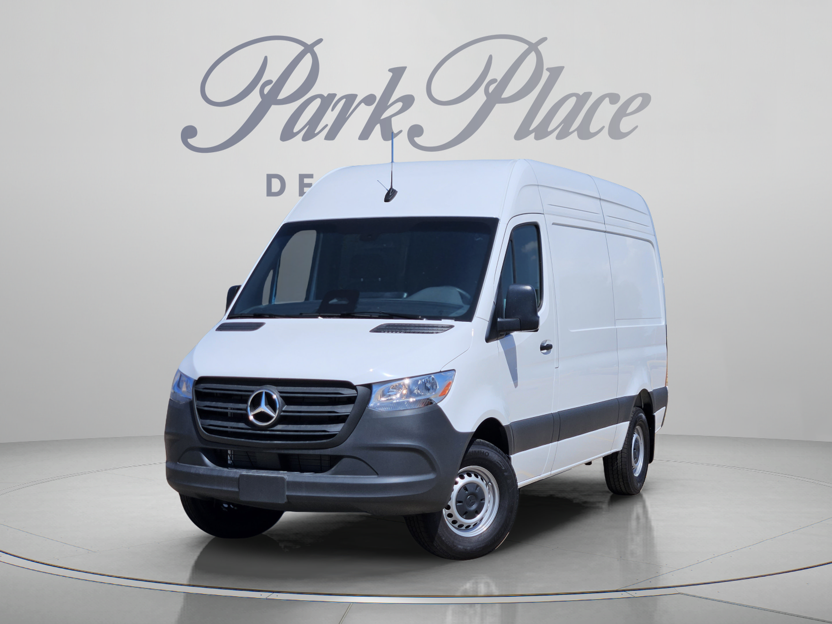  Mercedes-Benz Sprinter Cargo Van