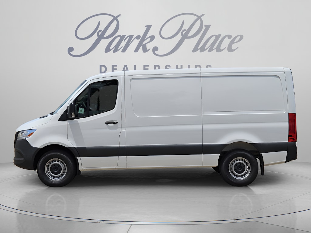 New 2026 Mercedes-Benz Sprinter Cargo Van Worker 2500 Standard Roof I4 Diesel 144 Worker RWD