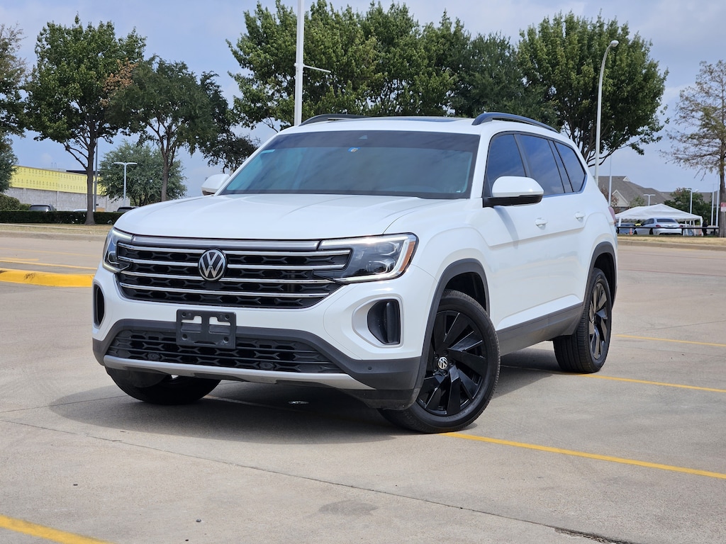 Used 2024 Volkswagen Atlas 2.0T SE w/Technology 2.0T SE w/Technology FWD