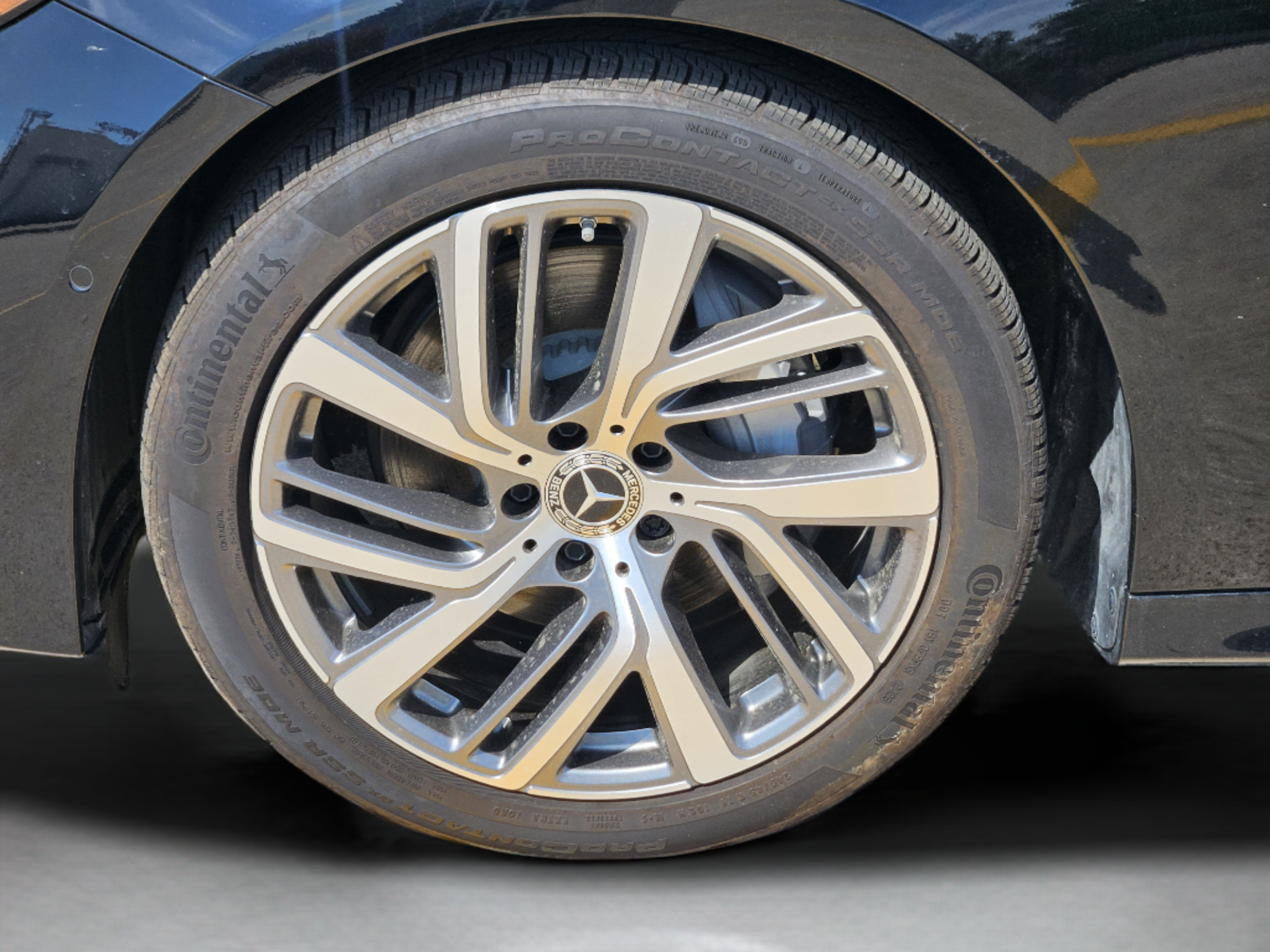 2026 Mercedes-Benz E-Class E350 - Photo 30