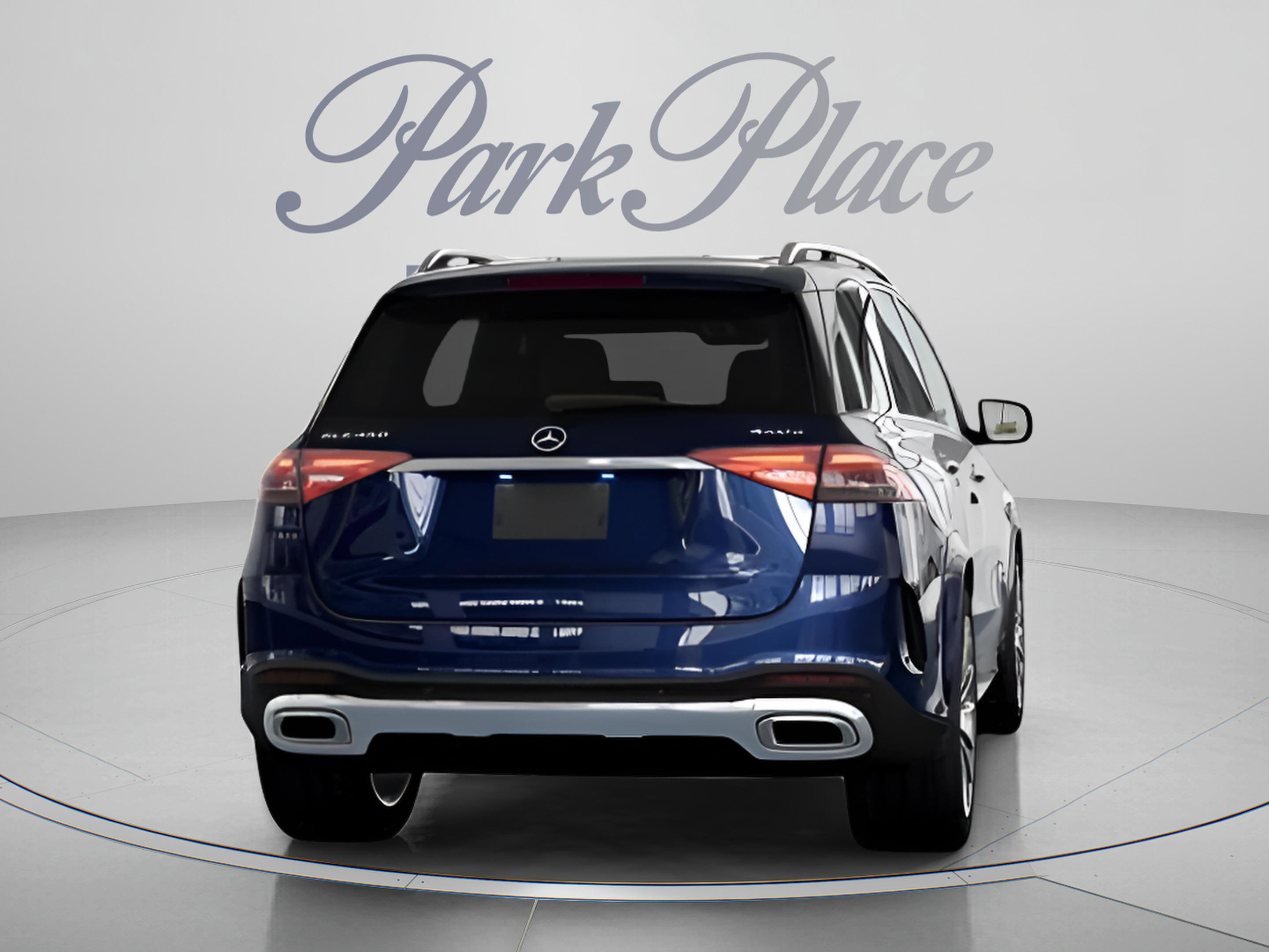 2026 Mercedes-Benz GLE GLE450 - Photo 16
