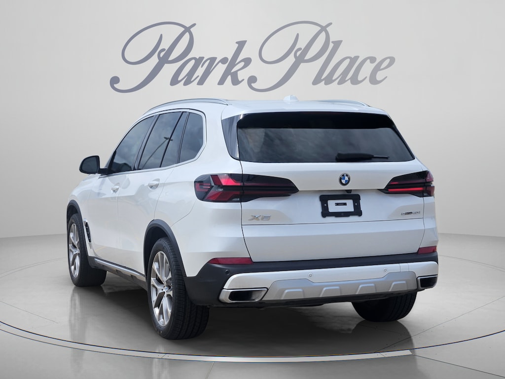 Used 2024 BMW X5 sDrive40i SUV