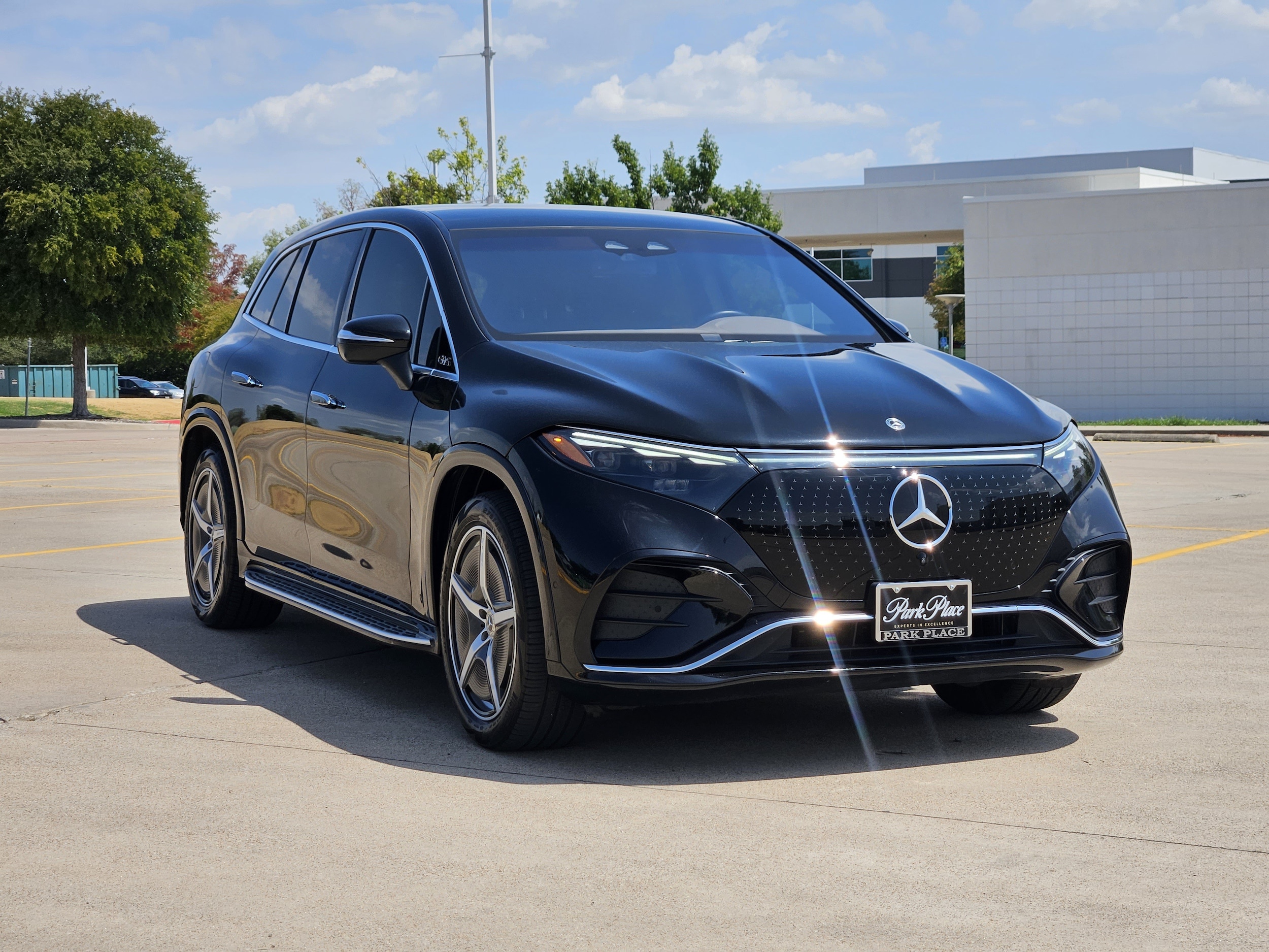 Certified 2024 Mercedes-Benz EQS SUV Base with VIN 4JGDM2DB9RA032140 for sale in Fort Worth, TX