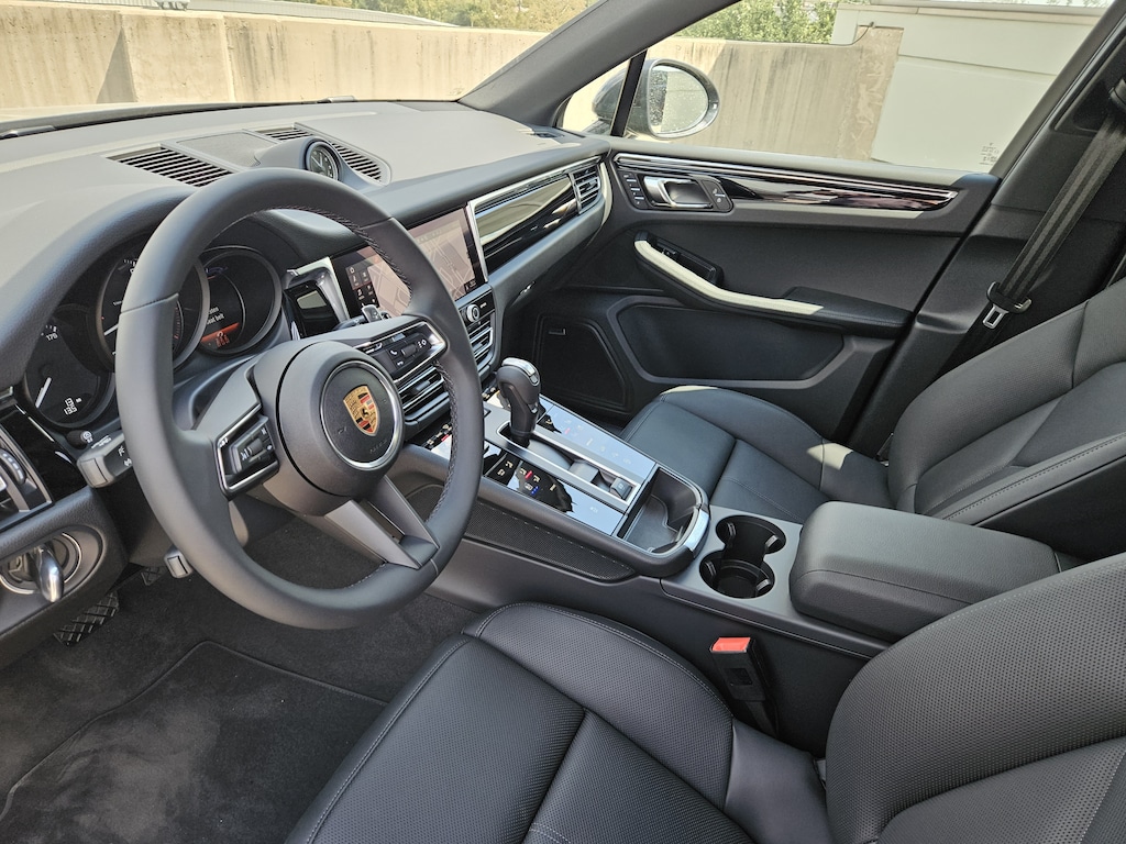 New 2026 Porsche Macan SUV