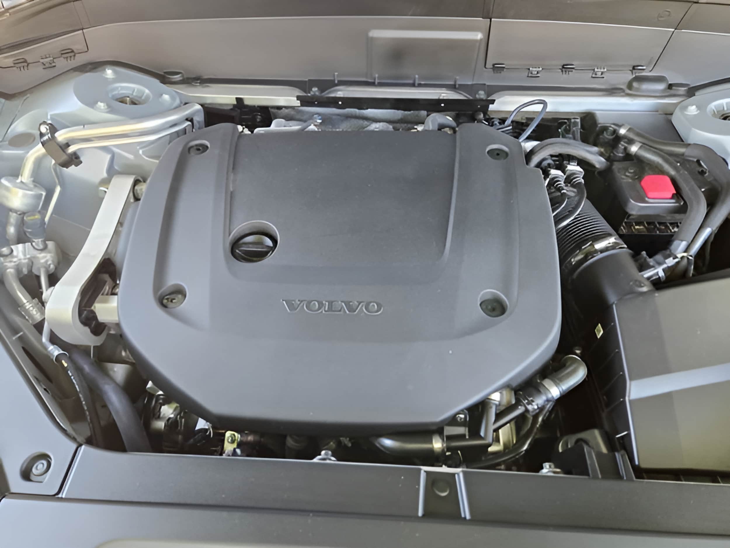 2025 Volvo XC90 Plus - Photo 30