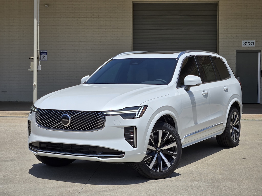New 2026 Volvo XC90 B5 Core SUV