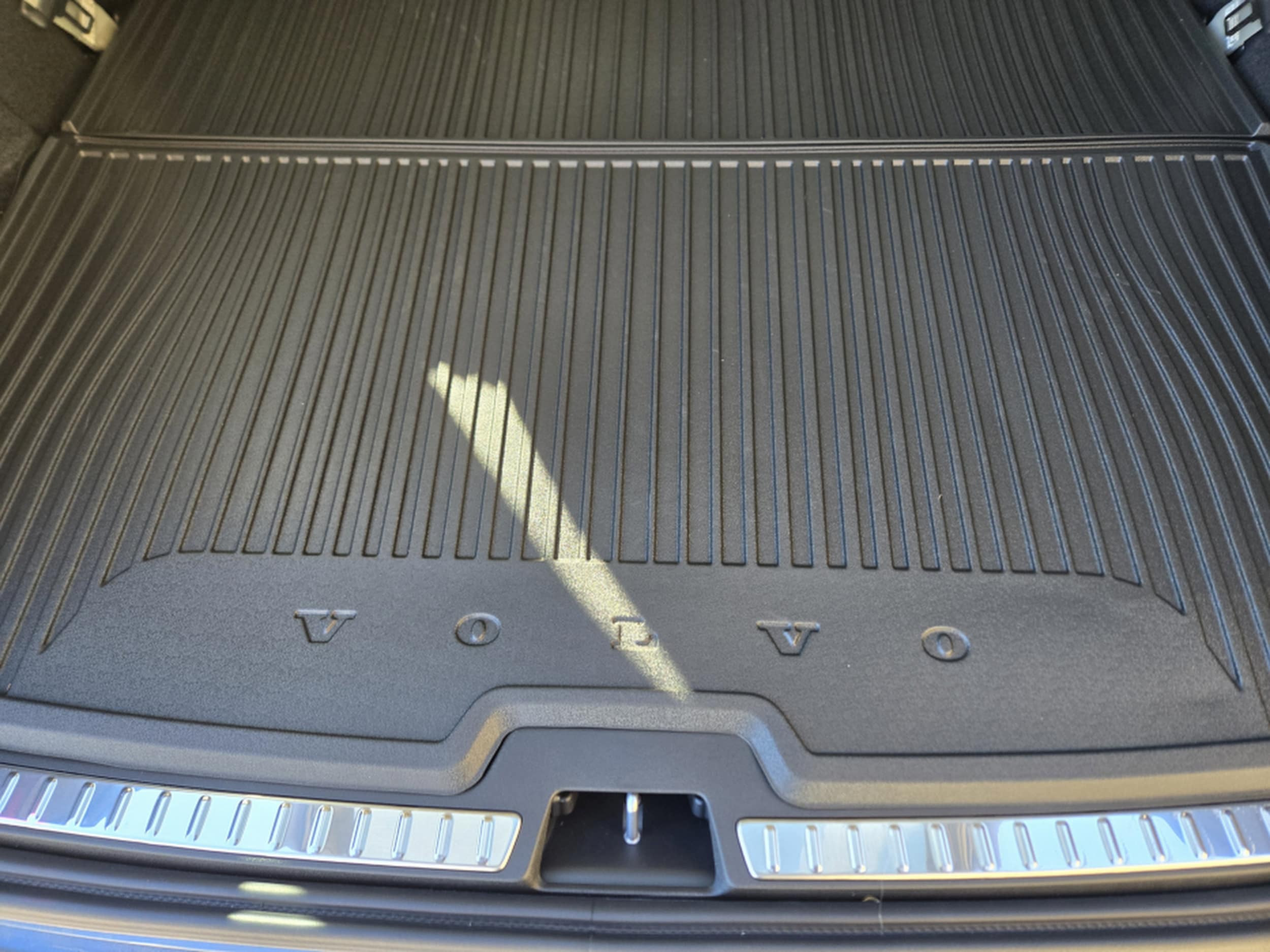 2026 Volvo XC90 Ultra - Photo 28