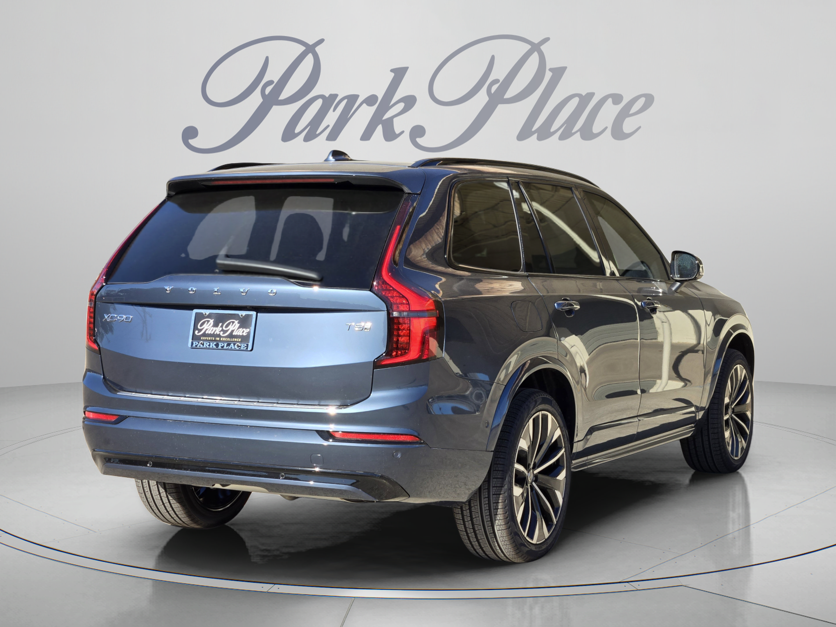 2026 Volvo XC90 Ultra - Photo 6