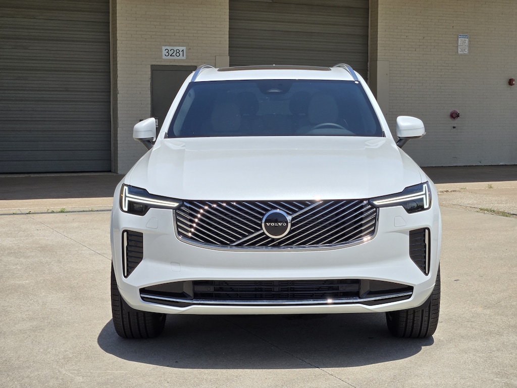 New 2026 Volvo XC90 B5 Core SUV