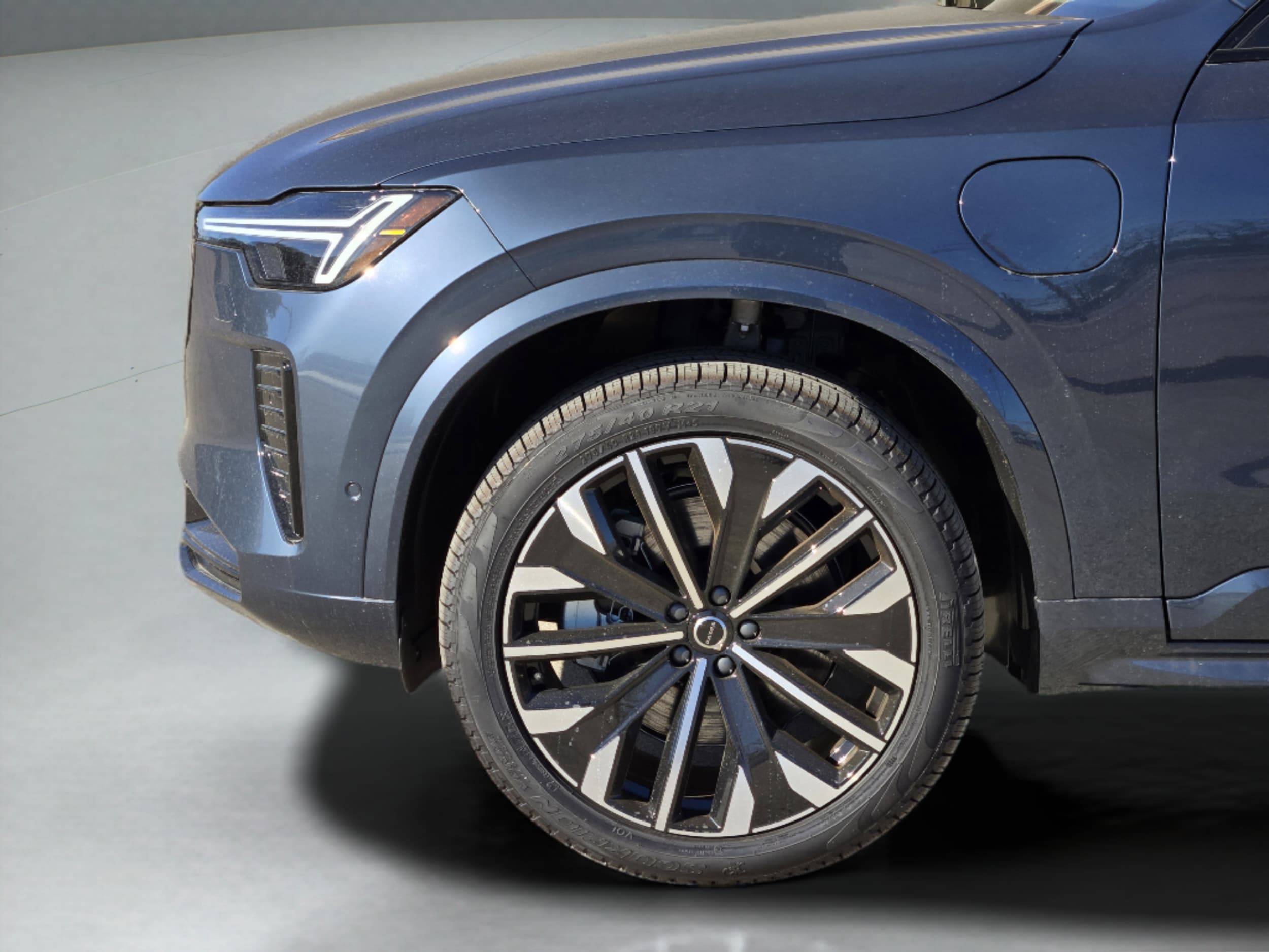 2026 Volvo XC90 Ultra - Photo 31