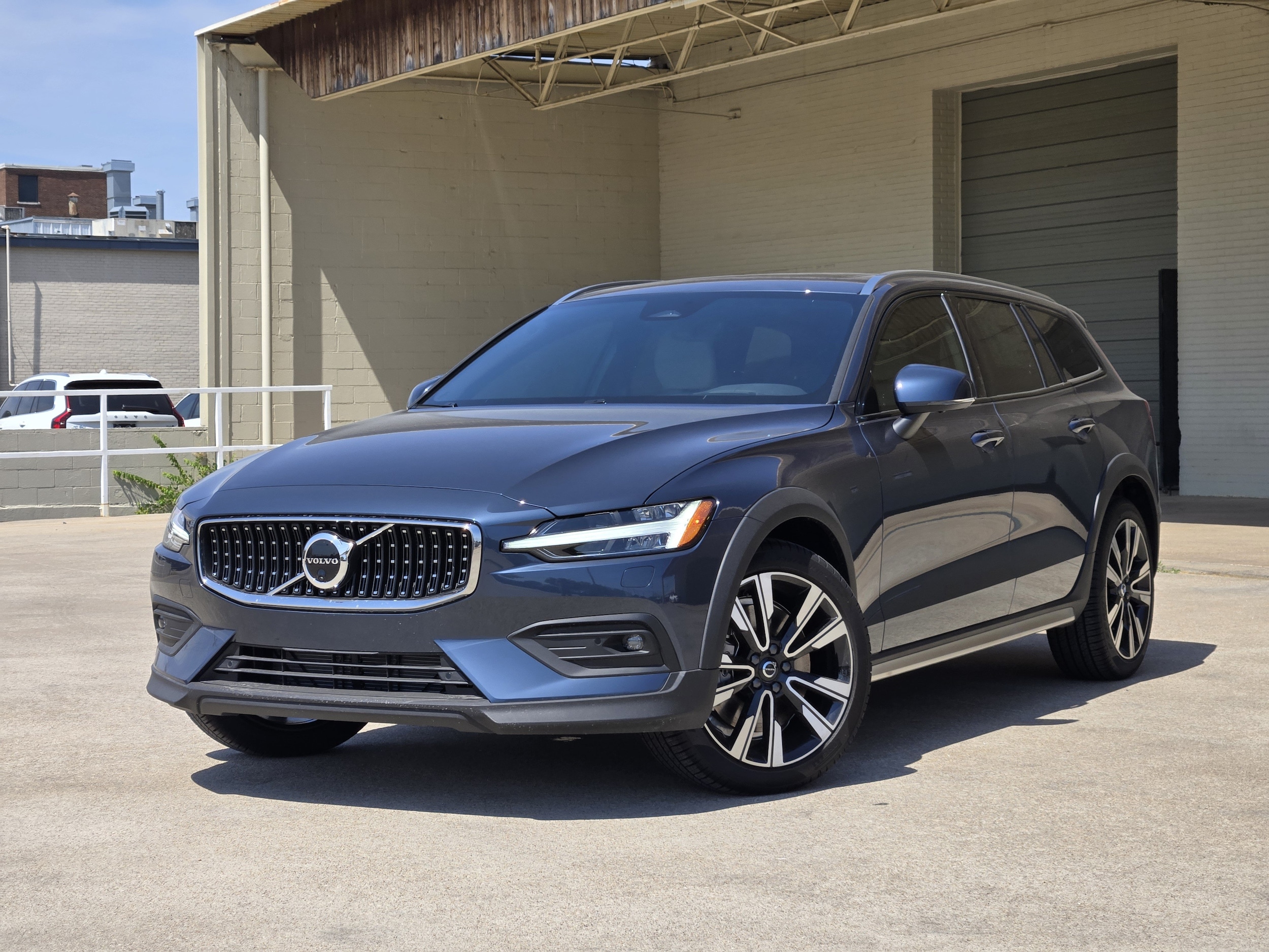 2026 Volvo V60 Cross Country