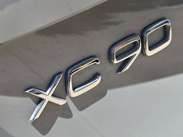 2025 Volvo XC90 Plus - Photo 38