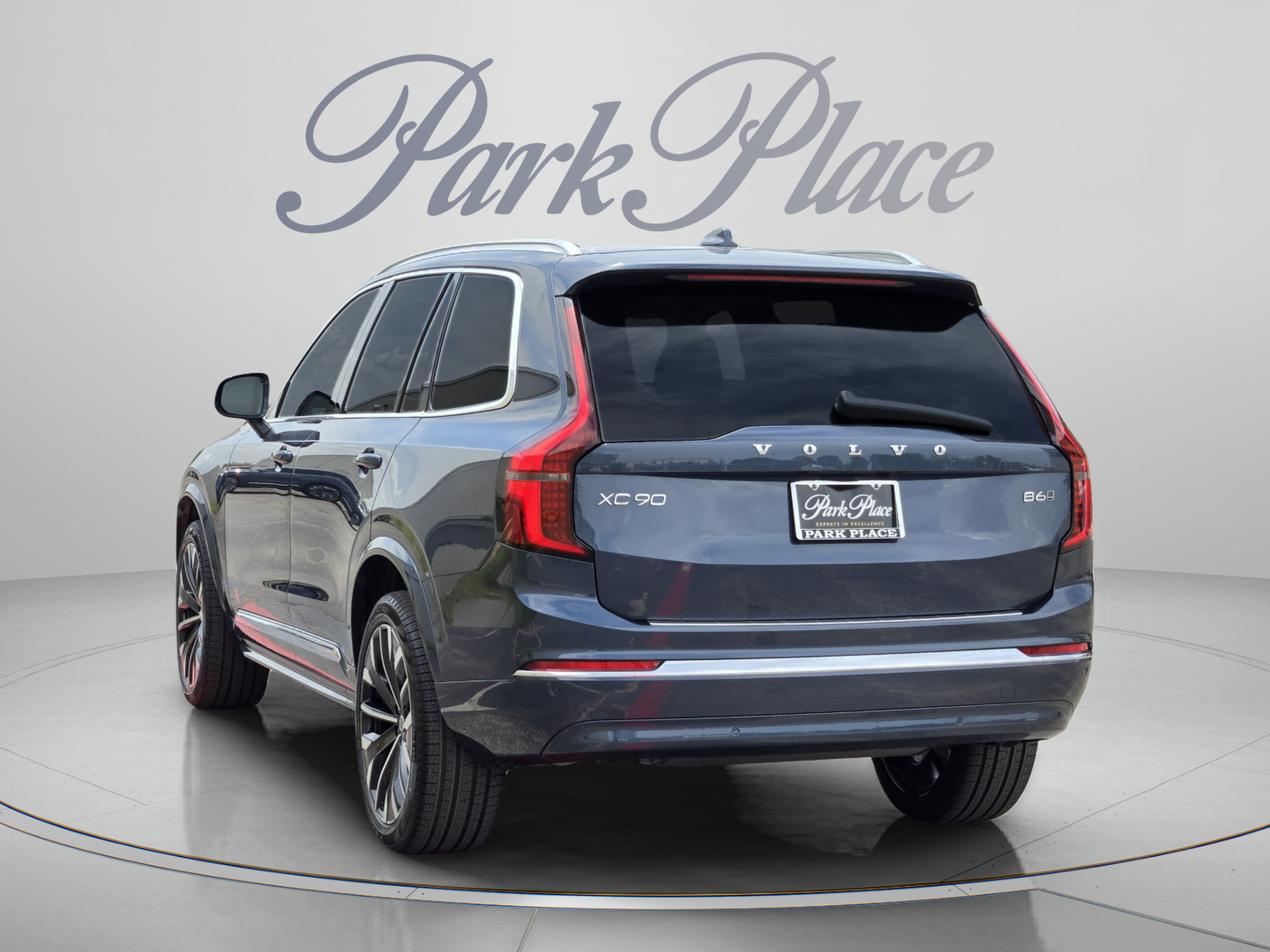 New 2026 Volvo XC90 B6 Plus 7-Seater SUV