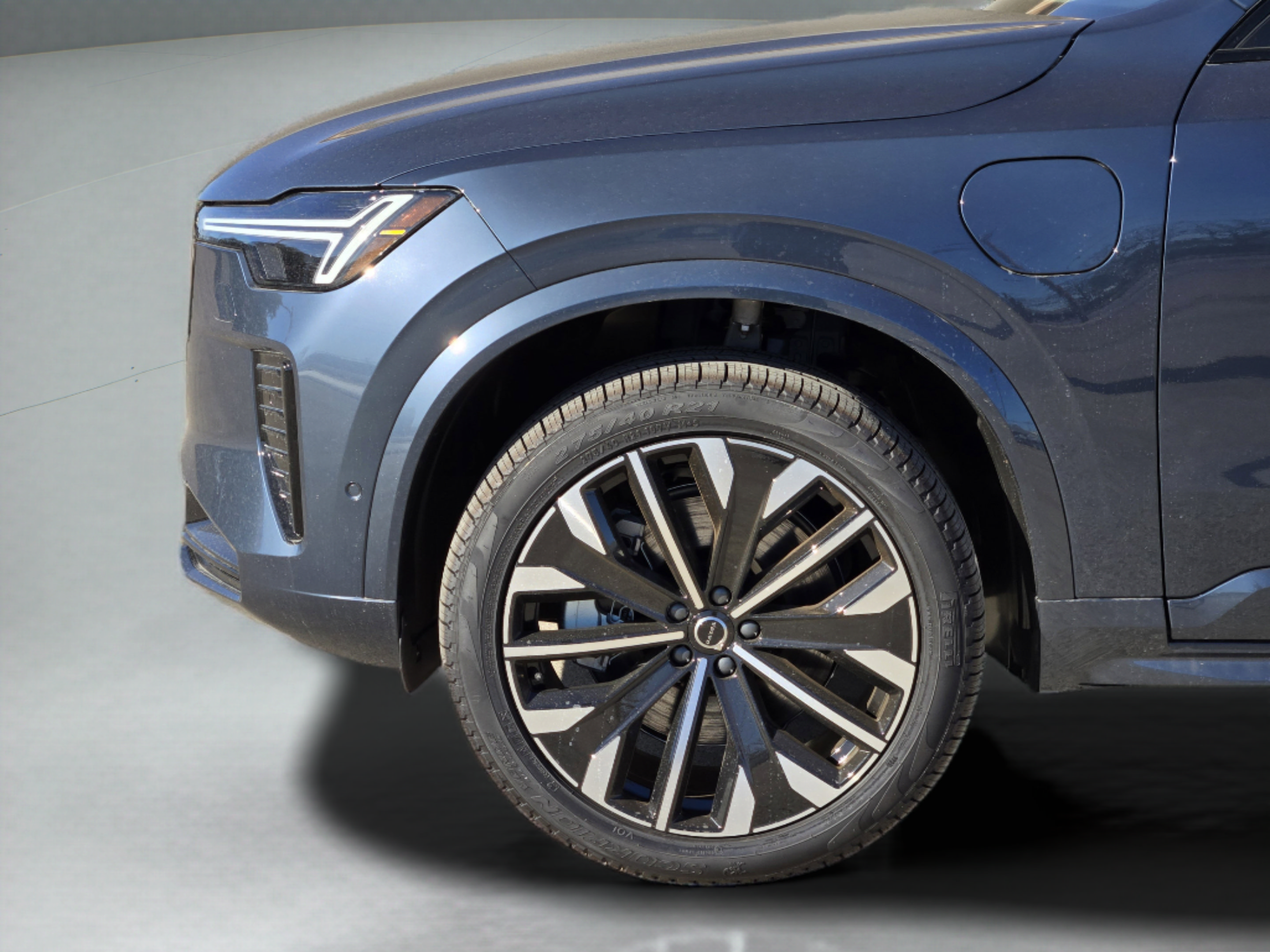 2026 Volvo XC90 Ultra - Photo 32