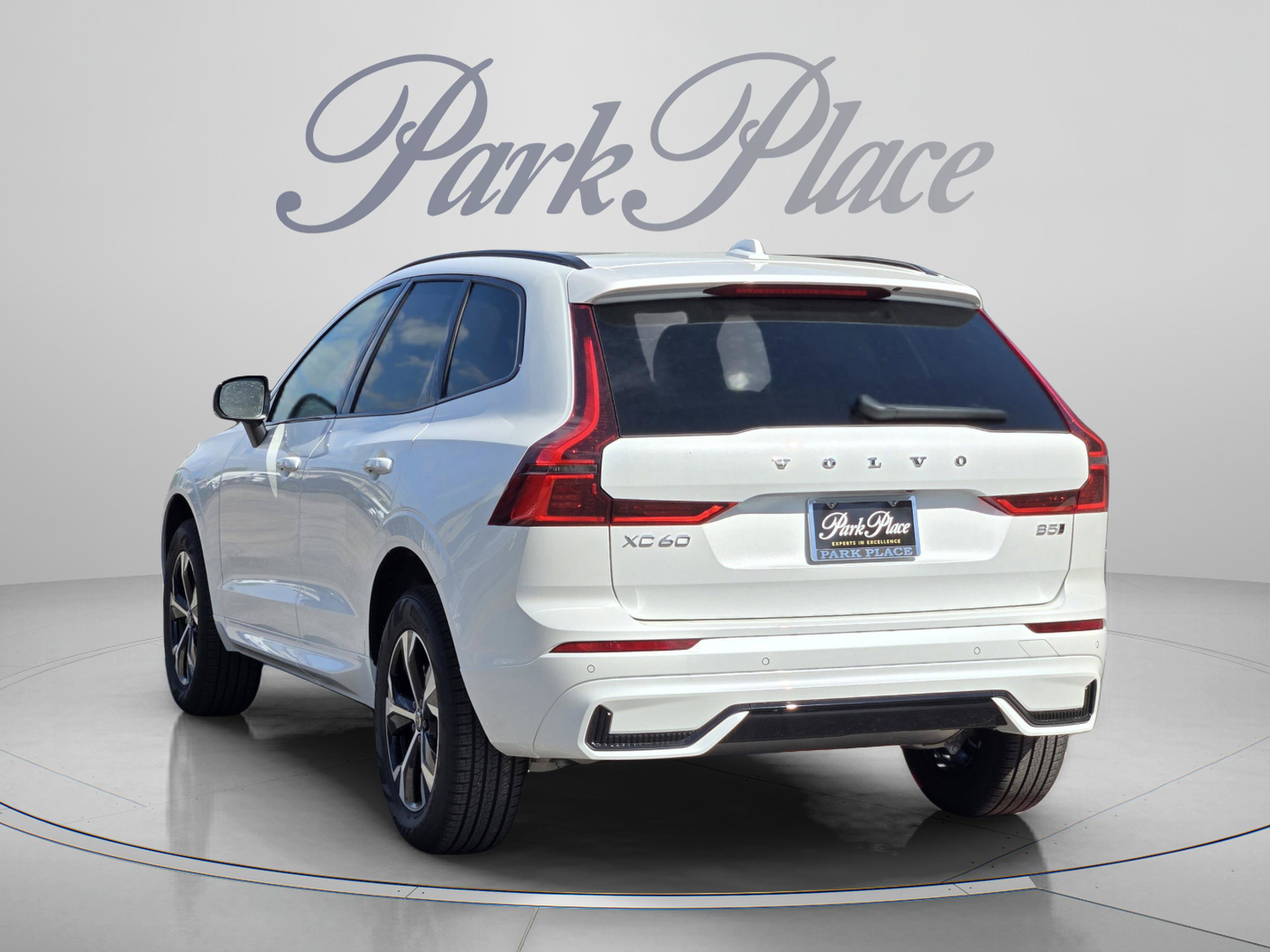 Used 2026 Volvo XC60 B5 Core SUV