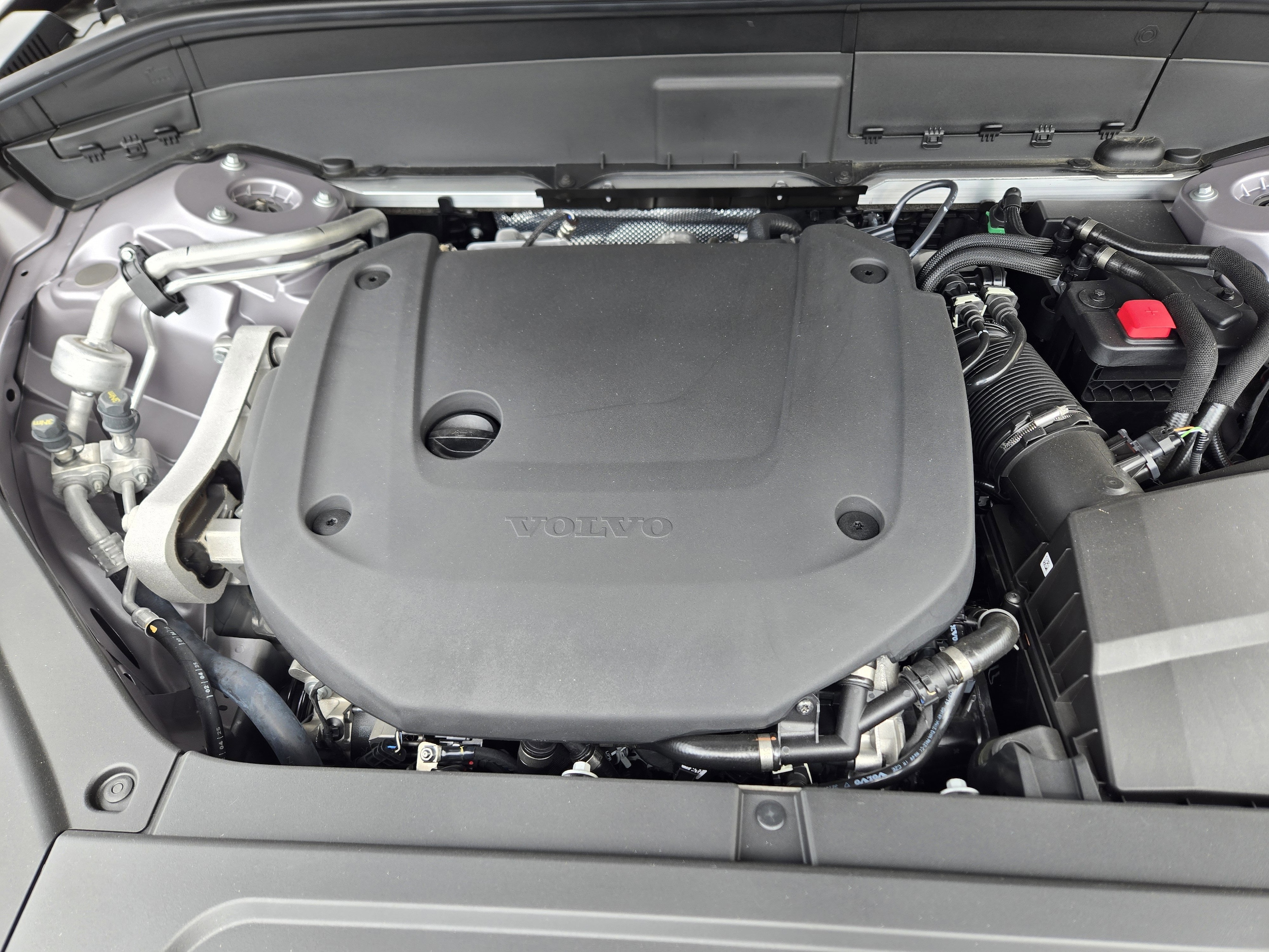 2026 Volvo XC90 Plus - Photo 31