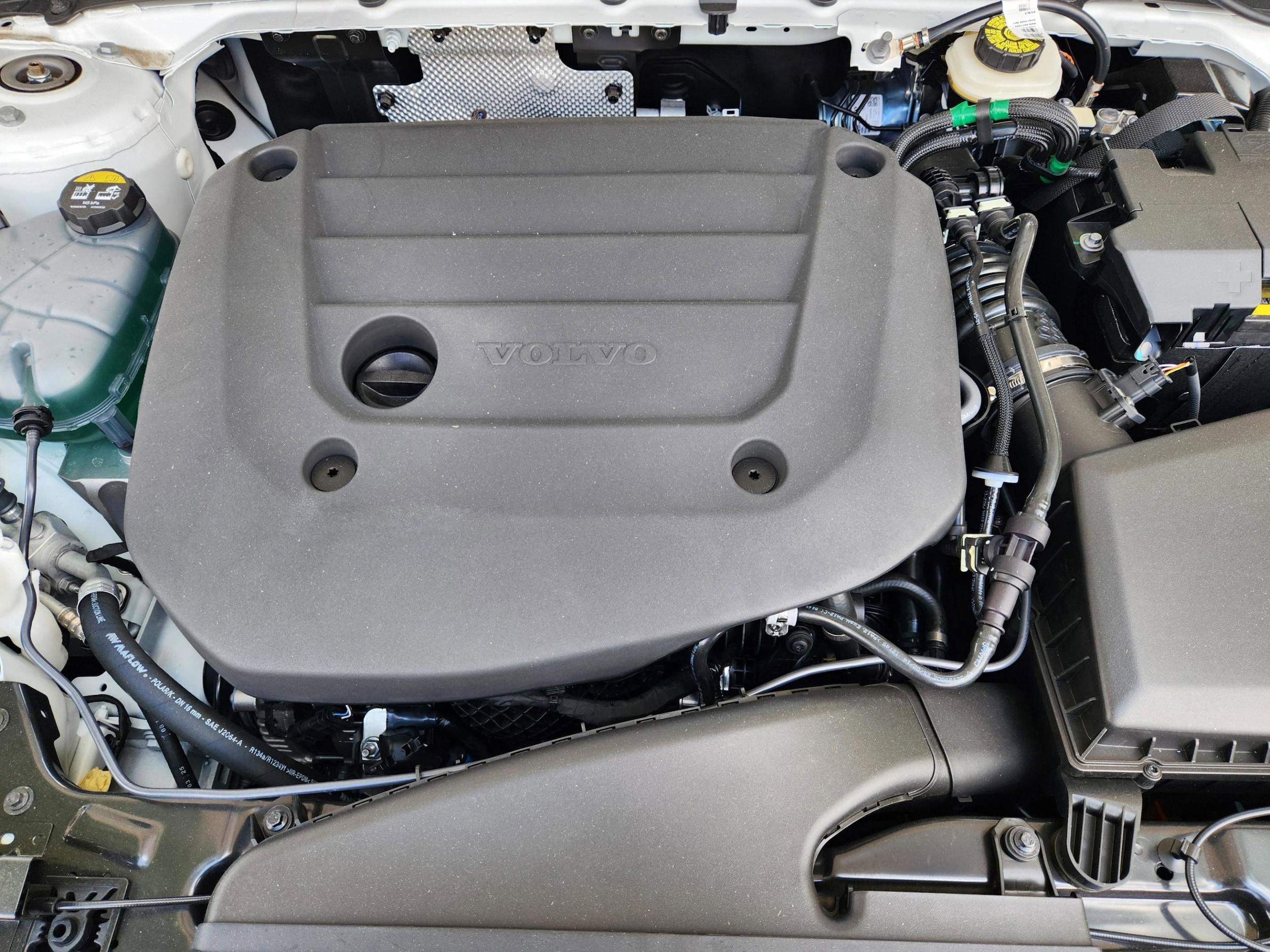 2026 Volvo XC40 Plus - Photo 26