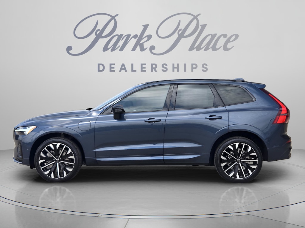 Used 2026 Volvo XC60 plug-in hybrid T8 Ultra SUV