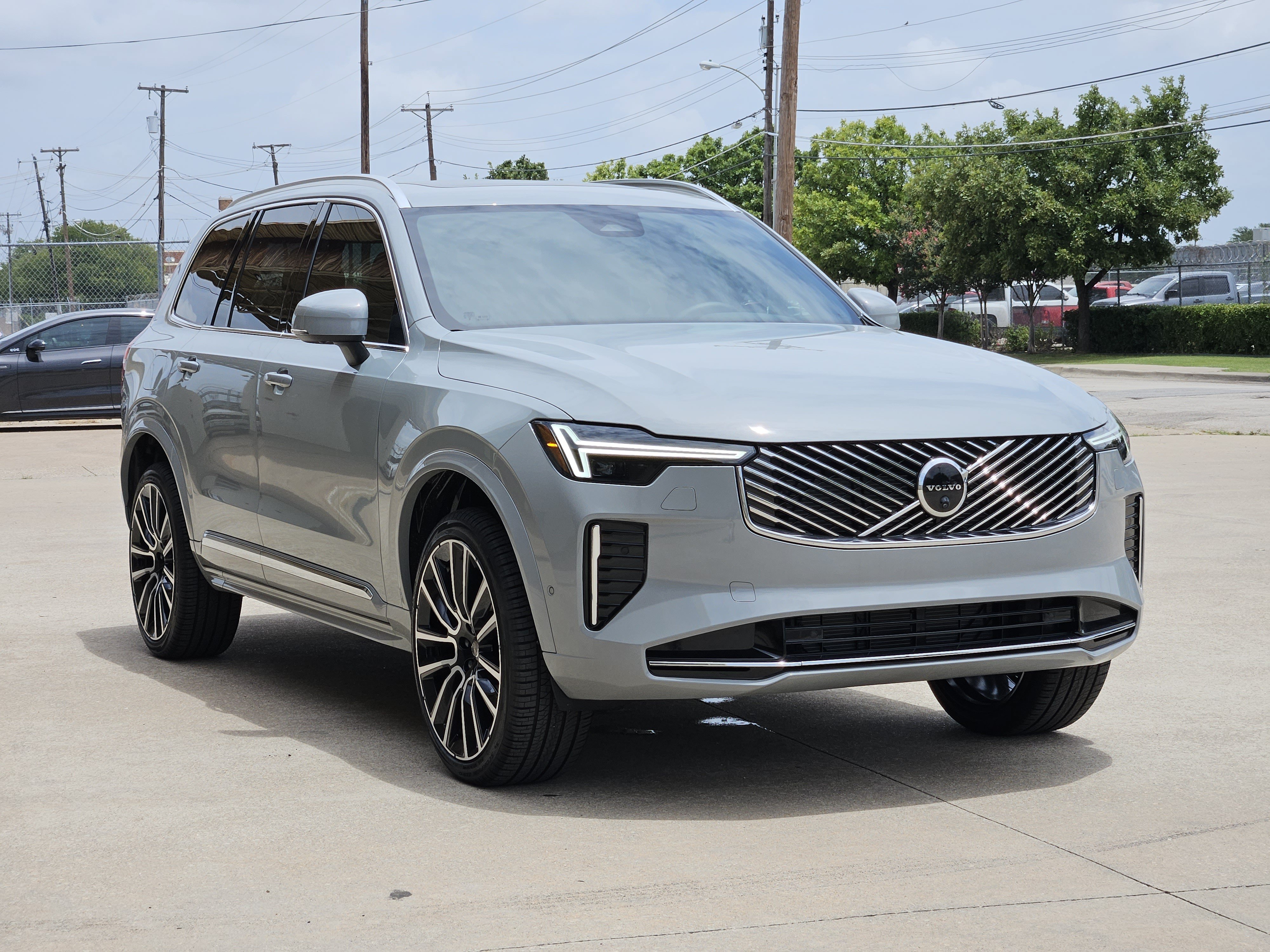 New 2026 Volvo XC90 B6 Plus 7-Seater SUV