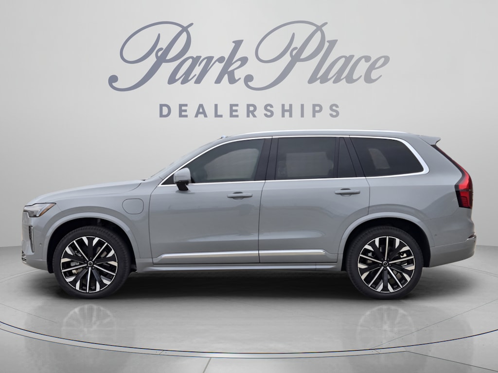 Used 2026 Volvo XC90 plug-in hybrid T8 Plus 7-Seater SUV