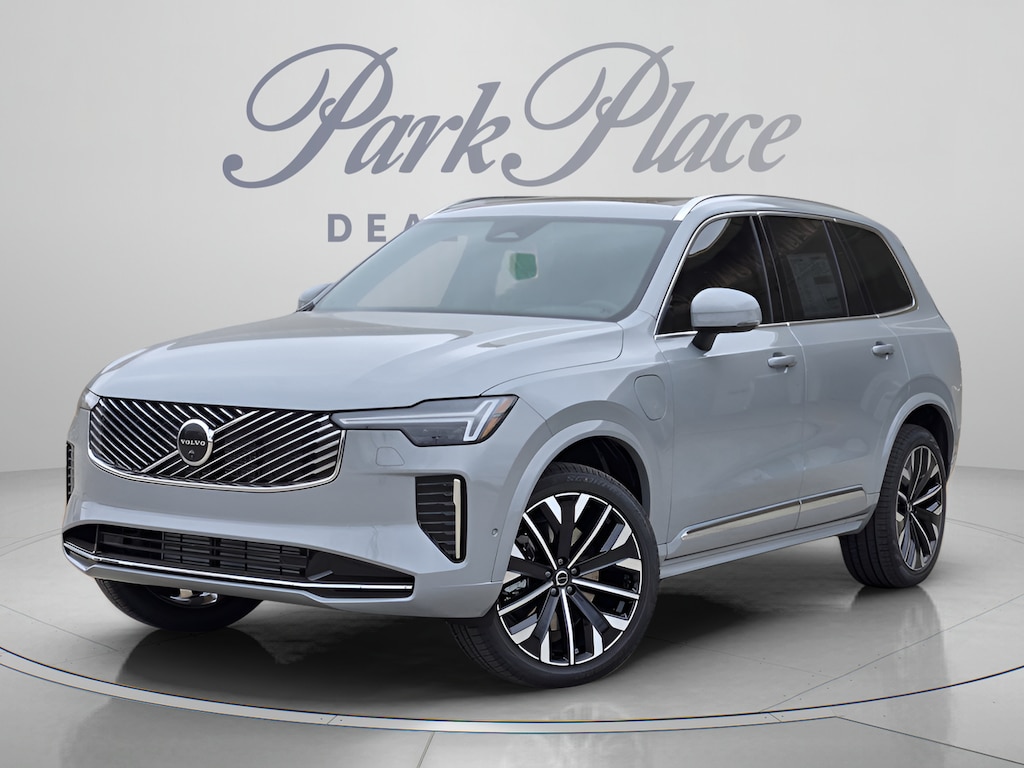 Used 2026 Volvo XC90 plug-in hybrid T8 Plus 7-Seater SUV