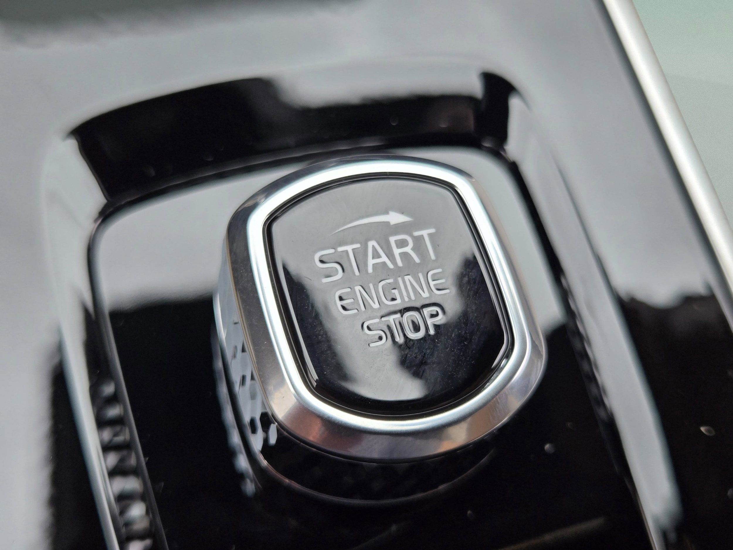 2026 Volvo XC90 Plus - Photo 19