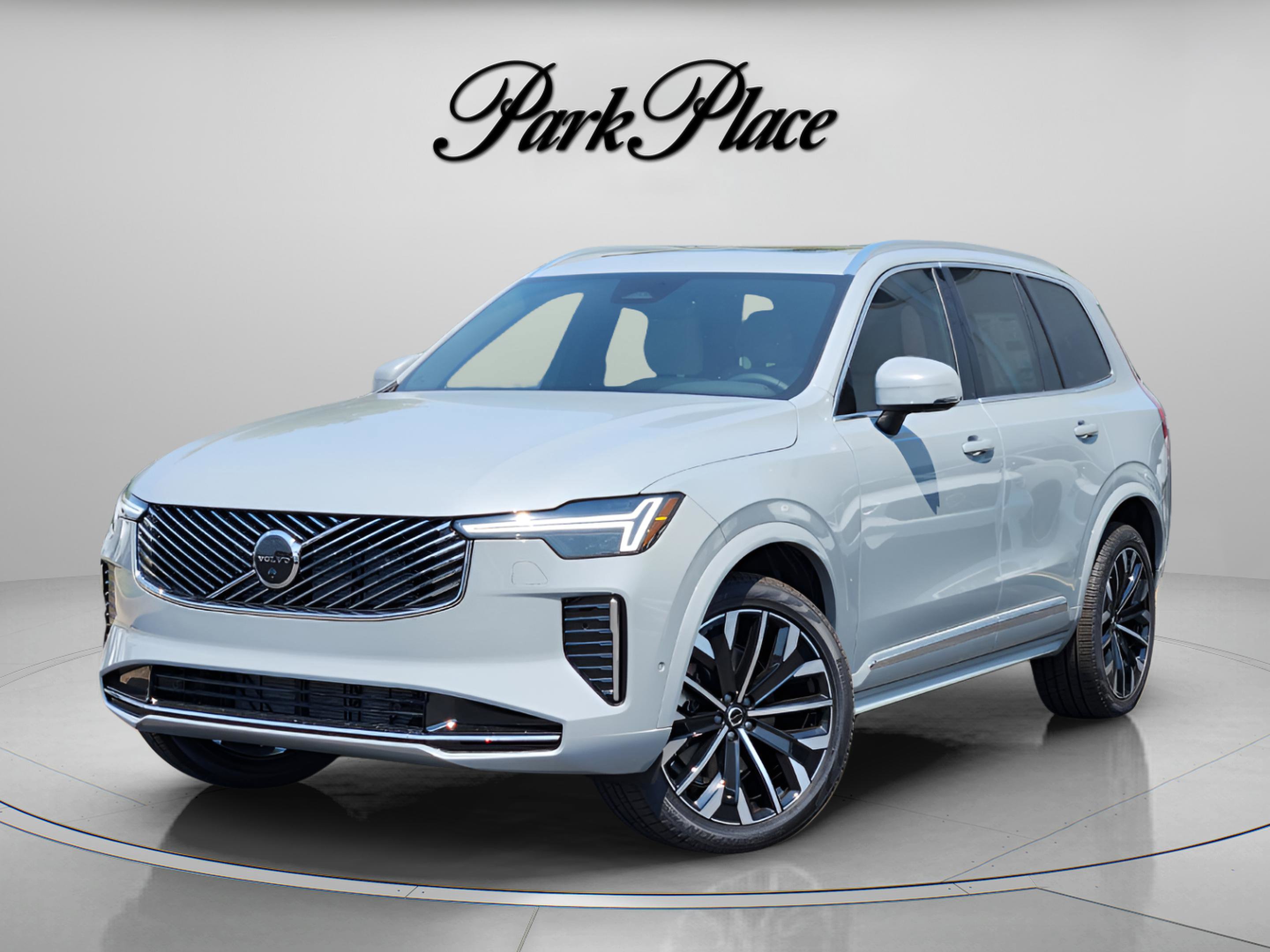 2026 Volvo XC90 B6 Plus 7-Seater SUV
