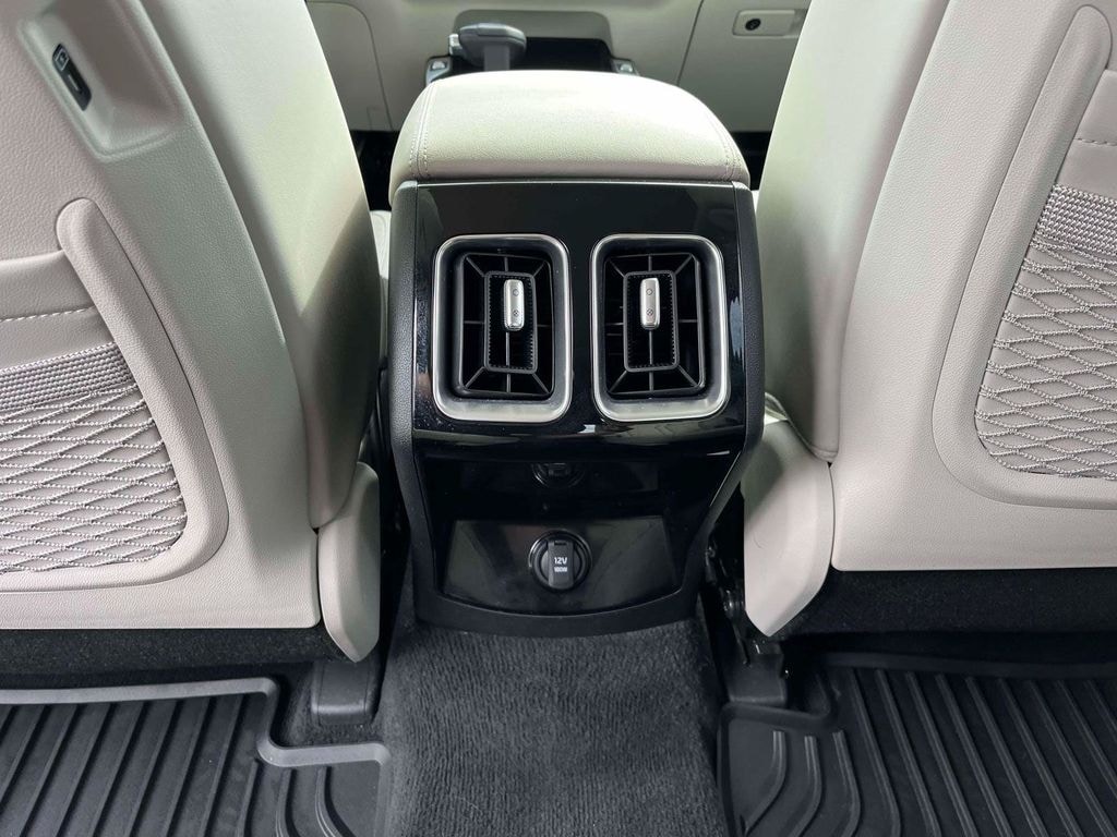 Used 2026 Kia Sorento SX SUV