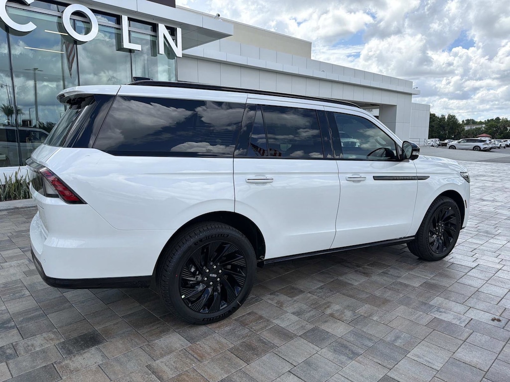 New 2026 Lincoln Navigator Reserve SUV