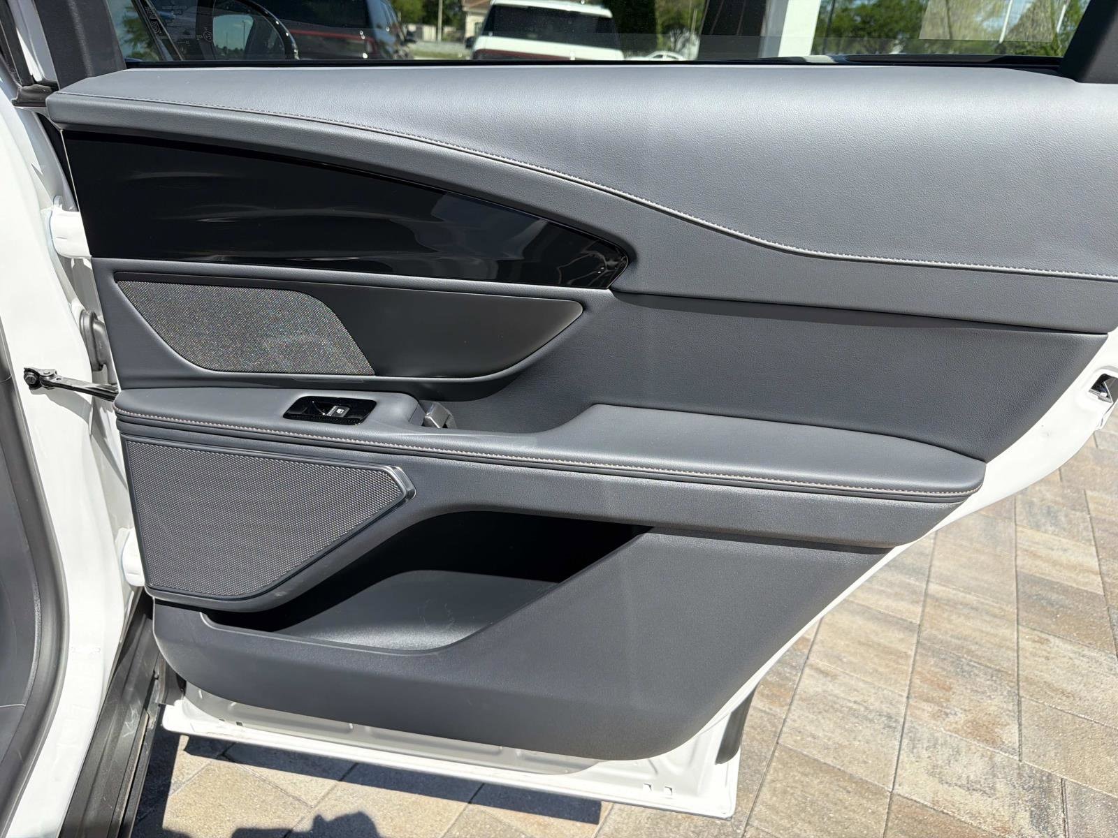 2026 Lincoln Nautilus Premiere - Photo 21