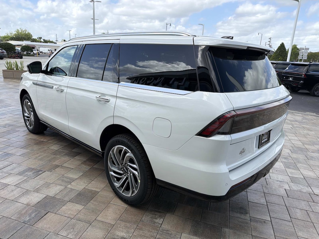 New 2026 Lincoln Navigator Reserve SUV