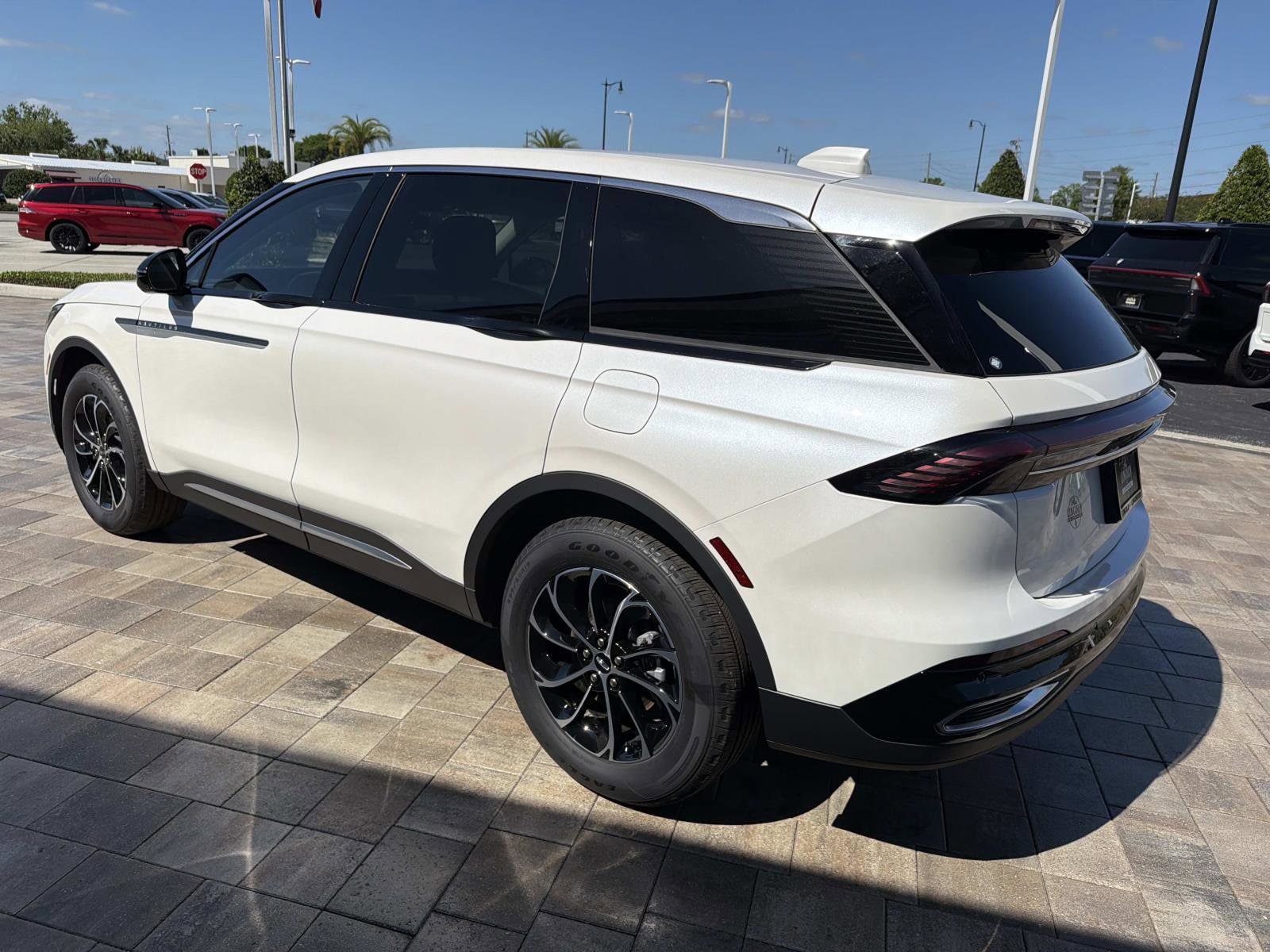 2026 Lincoln Nautilus Premiere - Photo 4