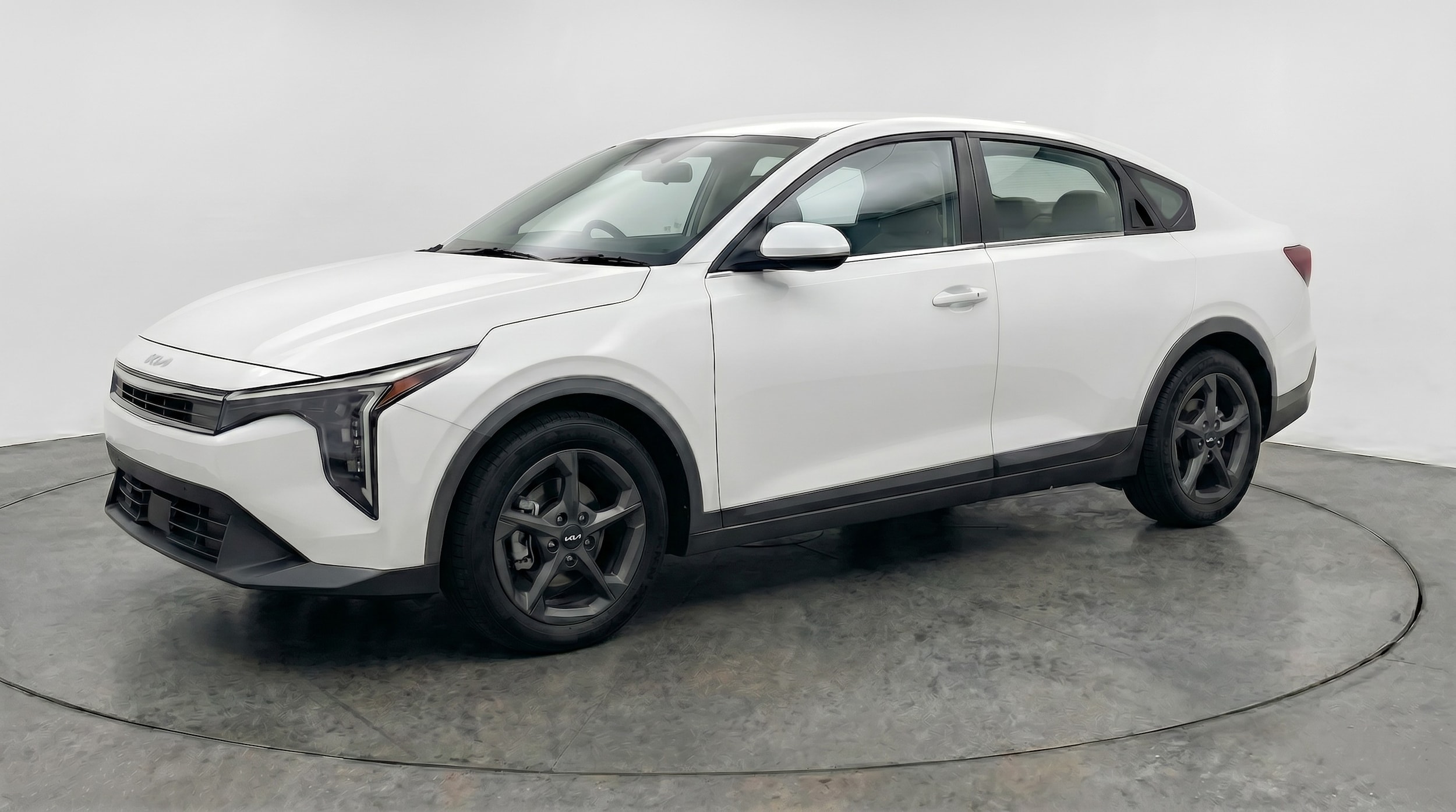 Thumbnail: 2026 Kia K4 - 3