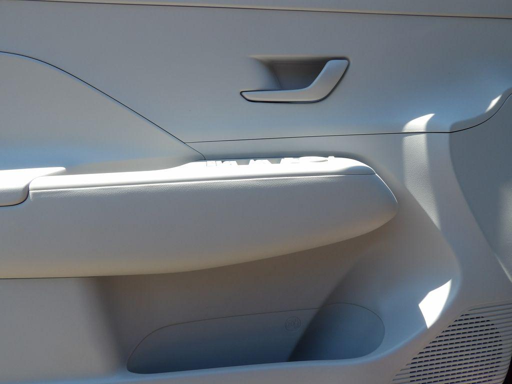 2026 Hyundai Kona SEL Sport - Photo 11