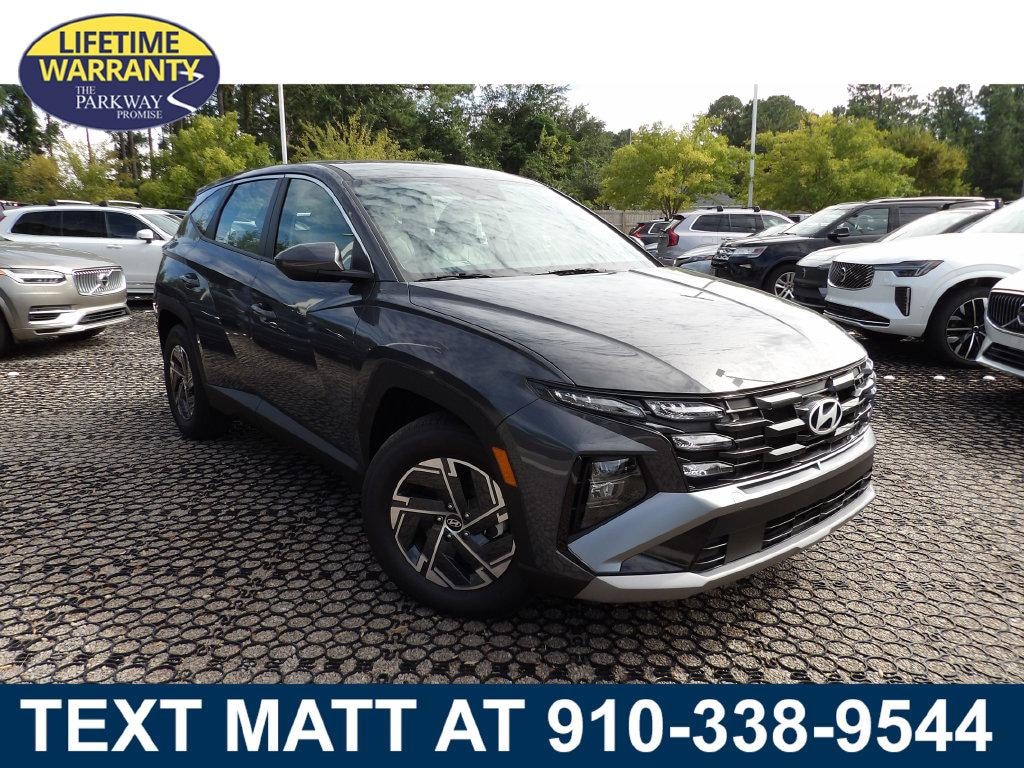 New 2026 Hyundai Tucson Hybrid SE SUV