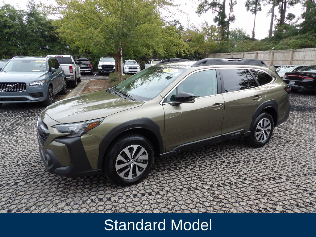 Used 2025 Subaru Outback Premium SUV