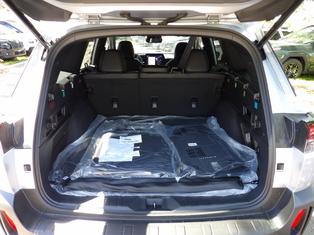 2026 Subaru Outback Limited - Photo 26