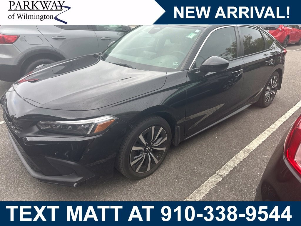 Used 2022 Honda Civic EX-L Hatchback