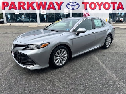 Used 2020 Toyota Camry LE Sedan for Sale in Englewood Cliffs, NJ